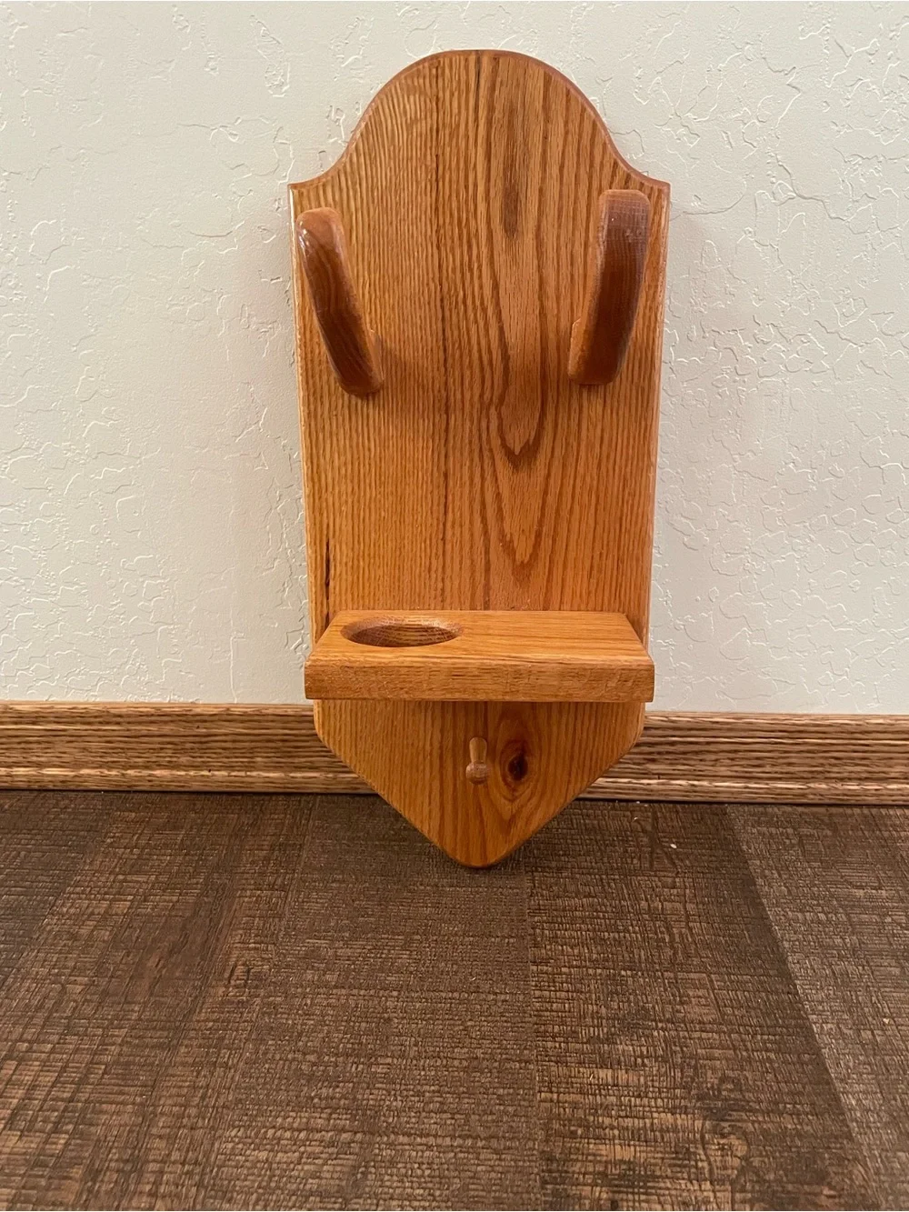 Vintage Wooden Wall Mounted Bathroom Caddy in Natural Oak Finish